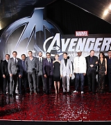 2012-04-11-The-Avengers-Los-Angeles-Premiere-025.jpg