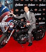 2012-04-11-The-Avengers-Los-Angeles-Premiere-091.jpg