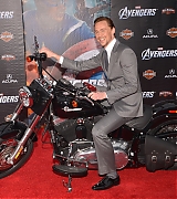 2012-04-11-The-Avengers-Los-Angeles-Premiere-107.jpg