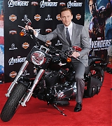 2012-04-11-The-Avengers-Los-Angeles-Premiere-113.jpg