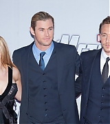 2012-04-17-The-Avengers-Moscow-Premiere-017.jpg