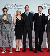 2012-04-17-The-Avengers-Moscow-Premiere-074.jpg