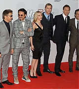 2012-04-17-The-Avengers-Moscow-Premiere-090.jpg