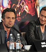 2012-04-19-The-Avengers-UK-Press-Conference-008.jpg
