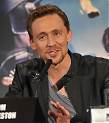 2012-04-19-The-Avengers-UK-Press-Conference-016.jpg