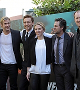 2012-04-21-The-Avengers-Rome-Photocall-049.jpg
