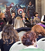 2012-04-21-The-Avengers-Rome-Press-Conference-002.jpg