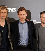 2012-04-23-The-Avengers-Berlin-Photocall-017.jpg