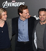 2012-04-23-The-Avengers-Berlin-Photocall-044.jpg