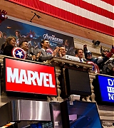2012-05-01-Celebration-of-The-Avengers-At-the-NY-Stock-Exchange-004.jpg