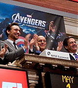 2012-05-01-Celebration-of-The-Avengers-At-the-NY-Stock-Exchange-011.jpg