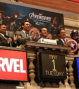 2012-05-01-Celebration-of-The-Avengers-At-the-NY-Stock-Exchange-035.jpg