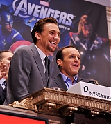 2012-05-01-Celebration-of-The-Avengers-At-the-NY-Stock-Exchange-048.jpg