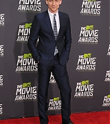 2013-04-14-MTV-Movie-Awards-Arrivals-006.jpg