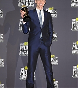 2013-04-14-MTV-Movie-Awards-Press-007.jpg