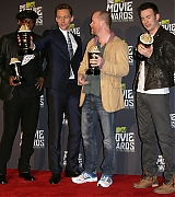 2013-04-14-MTV-Movie-Awards-Press-040.jpg