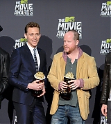 2013-04-14-MTV-Movie-Awards-Press-064.jpg