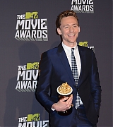 2013-04-14-MTV-Movie-Awards-Press-091.jpg