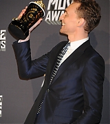 2013-04-14-MTV-Movie-Awards-Press-096.jpg