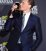 2013-04-14-MTV-Movie-Awards-Press-108.jpg