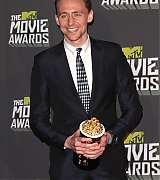 2013-04-14-MTV-Movie-Awards-Press-122.jpg