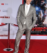2013-04-24-Iron-Man-3-Los-Angeles-Premiere-065.jpg