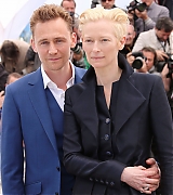 2013-04-25-Cannes-Film-Festival-Only-Lovers-Left-Alive-Photocall-016.jpg