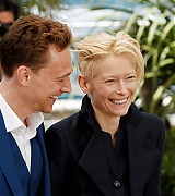 2013-04-25-Cannes-Film-Festival-Only-Lovers-Left-Alive-Photocall-029.jpg