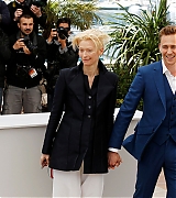 2013-04-25-Cannes-Film-Festival-Only-Lovers-Left-Alive-Photocall-033.jpg