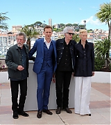 2013-04-25-Cannes-Film-Festival-Only-Lovers-Left-Alive-Photocall-089.jpg