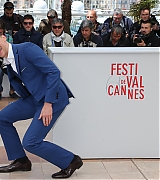 2013-04-25-Cannes-Film-Festival-Only-Lovers-Left-Alive-Photocall-095.jpg