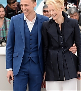 2013-04-25-Cannes-Film-Festival-Only-Lovers-Left-Alive-Photocall-101.jpg