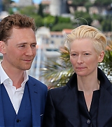 2013-04-25-Cannes-Film-Festival-Only-Lovers-Left-Alive-Photocall-102.jpg