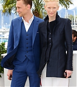 2013-04-25-Cannes-Film-Festival-Only-Lovers-Left-Alive-Photocall-127.jpg