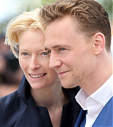 2013-04-25-Cannes-Film-Festival-Only-Lovers-Left-Alive-Photocall-128.jpg