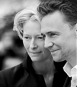 2013-04-25-Cannes-Film-Festival-Only-Lovers-Left-Alive-Photocall-137.jpg