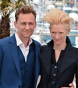 2013-04-25-Cannes-Film-Festival-Only-Lovers-Left-Alive-Photocall-152.jpg