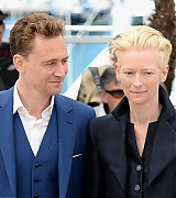 2013-04-25-Cannes-Film-Festival-Only-Lovers-Left-Alive-Photocall-155.jpg