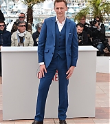 2013-04-25-Cannes-Film-Festival-Only-Lovers-Left-Alive-Photocall-156.jpg