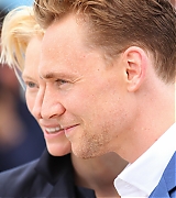 2013-04-25-Cannes-Film-Festival-Only-Lovers-Left-Alive-Photocall-214.jpg