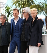 2013-04-25-Cannes-Film-Festival-Only-Lovers-Left-Alive-Photocall-262.jpg