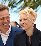 2013-04-25-Cannes-Film-Festival-Only-Lovers-Left-Alive-Photocall-264.jpg