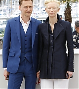 2013-04-25-Cannes-Film-Festival-Only-Lovers-Left-Alive-Photocall-269.jpg