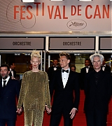 2013-04-25-Cannes-Film-Festival-Only-Lovers-Left-Alive-Premiere-114.jpg