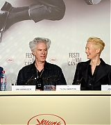 2013-04-25-Cannes-Film-Festival-Only-Lovers-Left-Alive-Press-Conference-004.jpg