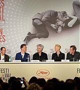 2013-04-25-Cannes-Film-Festival-Only-Lovers-Left-Alive-Press-Conference-019.jpg