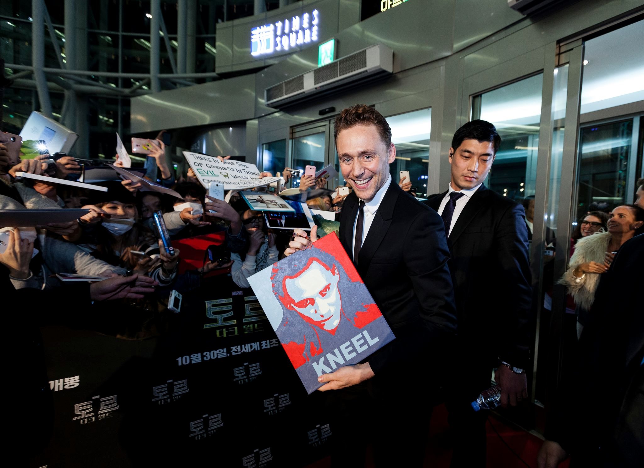 2013-10-14-Thor-The-Dark-World-Seoul-Premiere-010.jpg 2013-10-14-Thor-The-Dark-World-Seoul-Premiere-010.jpg