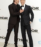 2013-10-22-Thor-The-Dark-World-UK-Premiere-159.jpg