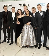 2013-10-22-Thor-The-Dark-World-UK-Premiere-166.jpg