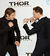 2013-10-22-Thor-The-Dark-World-UK-Premiere-277.jpg